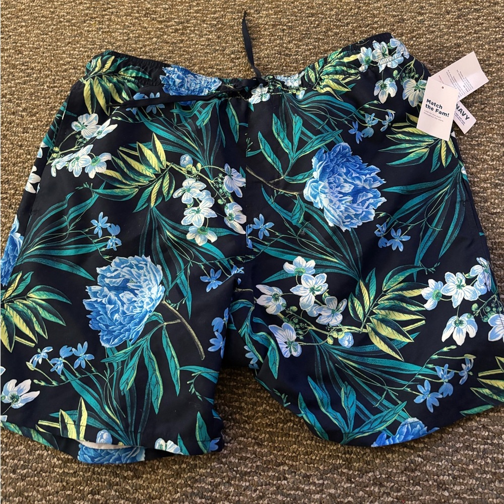 Old Navy Men’s Swim Trunks Sz L